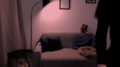 whoislulu online show from December 1, 7:41 pm