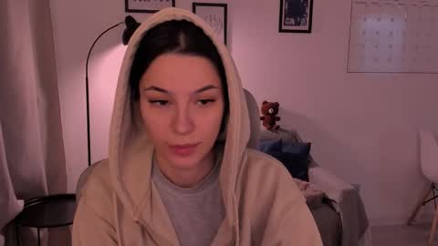 whoislulu online show from March 1, 5:04 pm