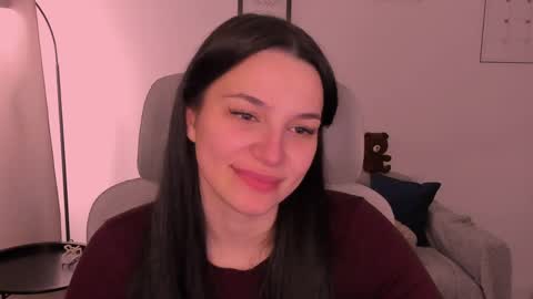 whoislulu online show from April 9, 8:25 pm