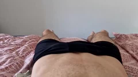 whoknowssomeone online show from April 22, 6:38 am