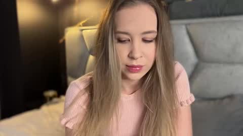 Alice online show from February 15, 7:28 pm