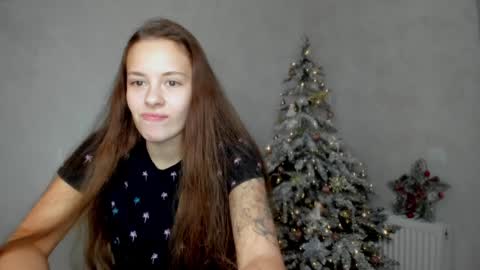 Snapshot of why_again_me chatting on December 27, 9:54 pm Veronica online show from December 27, 9:54 pm