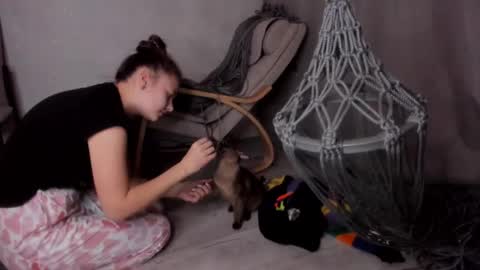 Snapshot of why_again_me chatting on February 22, 6:41 pm Veronica online show from February 22, 6:41 pm