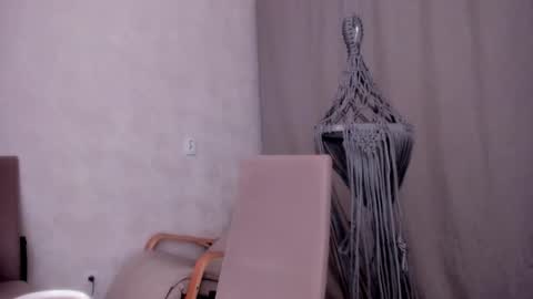 Snapshot of why_again_me chatting on February 23, 9:26 pm Veronica online show from February 23, 9:26 pm