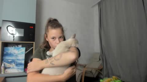 Snapshot of why_again_me chatting on September 10, 6:30 pm Veronica online show from September 10, 6:30 pm