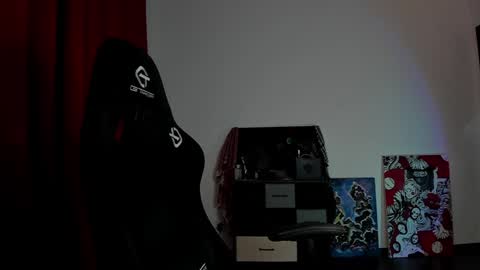 VI online show from December 3, 8:28 pm