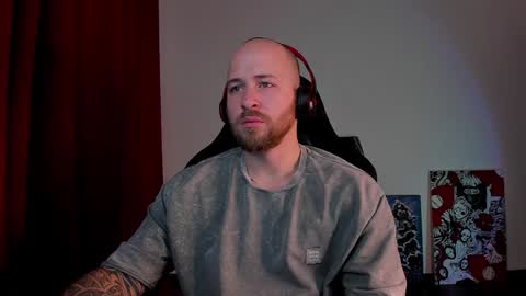 VI online show from December 5, 4:01 pm