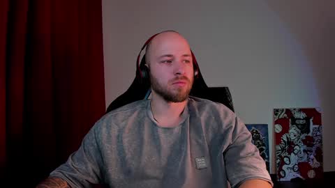 VI online show from December 5, 7:06 pm