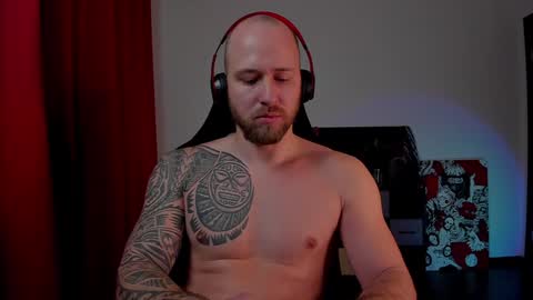 VI online show from December 28, 6:18 pm