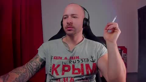 VI online show from November 6, 4:52 pm