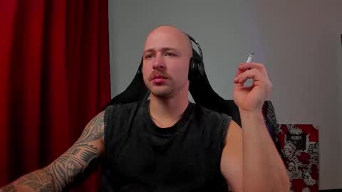 VI online show from December 2, 6:36 pm