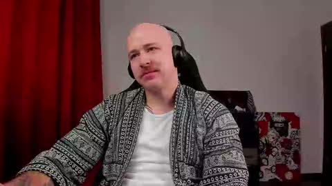 VI online show from January 18, 3:27 pm