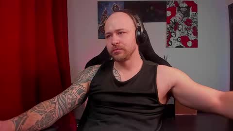 VI online show from March 8, 4:00 pm