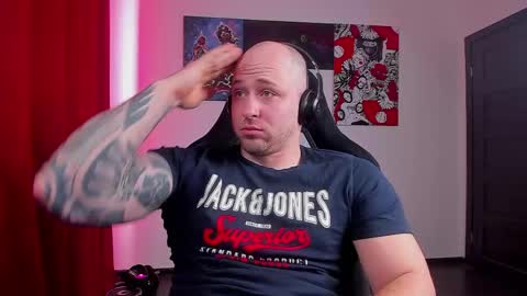 VI online show from April 21, 3:50 pm