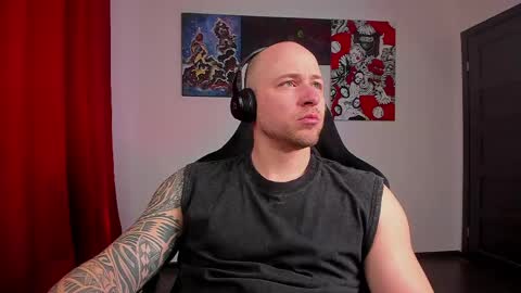 VI online show from April 22, 3:57 pm