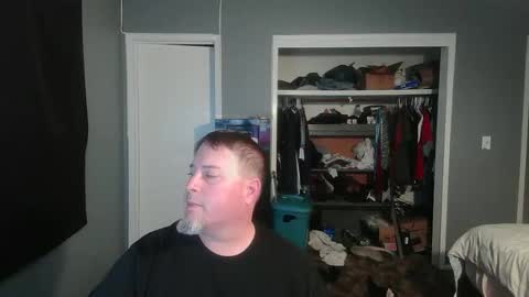 Snapshot of whydoidothis77 chatting on February 17, 2:19 am whydoidothis77 online show from February 17, 2:19 am