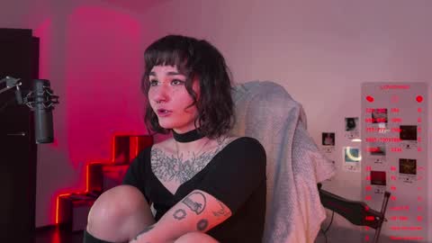 iggy iggz online show from December 2, 1:58 am