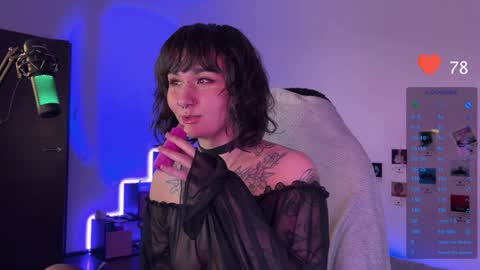 iggy iggz online show from January 6, 12:16 am