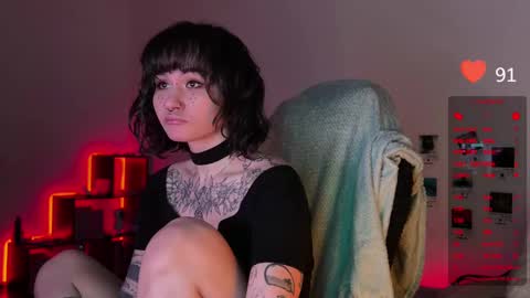 iggy iggz online show from March 9, 10:30 pm