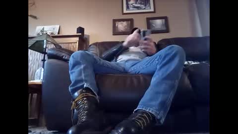 Snapshot of wibootdude chatting on December 18, 7:08 pm wibootdude online show from December 18, 7:08 pm