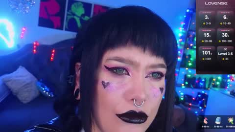 Laura  online show from December 20, 4:31 am