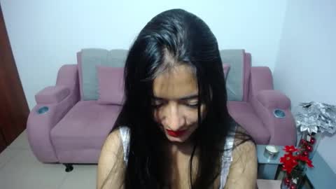 Snapshot of wifhot chatting on January 3, 12:11 am Ilauren online show from January 3, 12:11 am