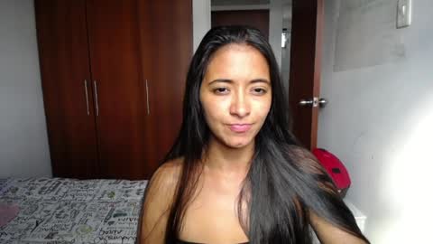 Ilauren online show from July 28, 8:52 pm