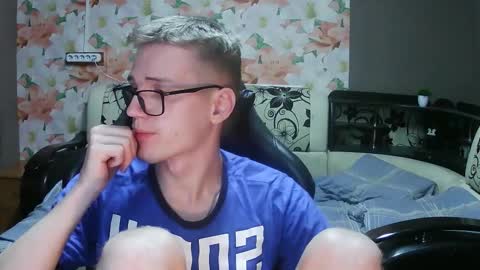 Snapshot of wiiinkyyy chatting on November 24, 2:17 pm wiiinkyyy online show from November 24, 2:17 pm