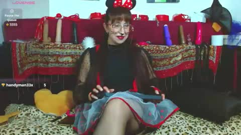 Snapshot of wiktoriabrown69 chatting on October 31, 9:27 pm VICTORIA online show from October 31, 9:27 pm