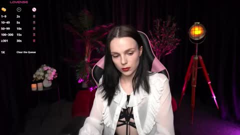 Alice online show from March 10, 4:23 pm