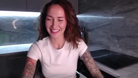 Snapshot of wild_becky chatting on September 28, 7:19 pm i need it so much 3  online show from September 28, 7:19 pm