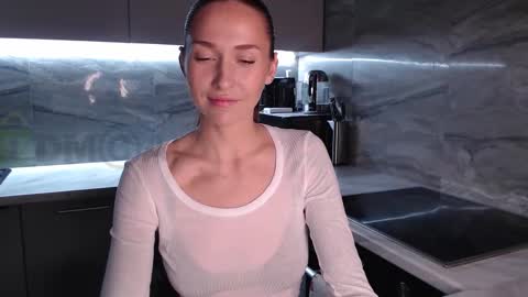 Snapshot of wild_becky chatting on October 27, 7:51 pm i need it so much 3  online show from October 27, 7:51 pm