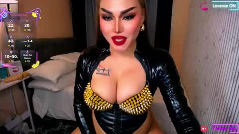 wild_bunnyts online show from September 28, 5:29 pm