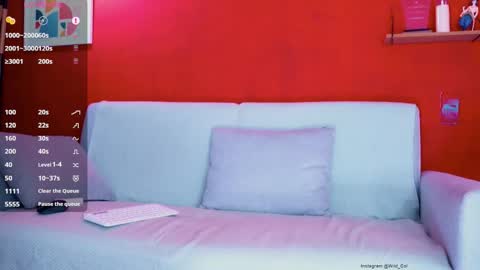 Snapshot of wild_col chatting on October 16, 9:21 am wild_col online show from October 16, 9:21 am