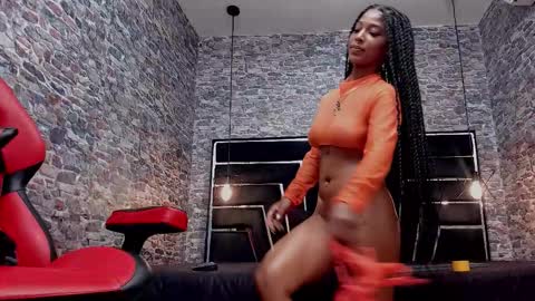 wild_firee_ online show from March 13, 7:20 pm