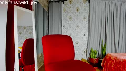 wild_joy online show from February 15, 4:58 am