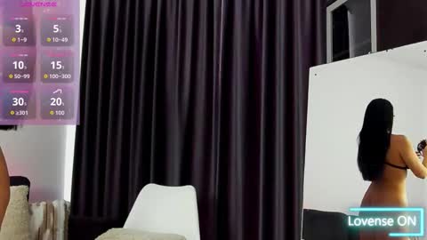 WildWhispers online show from December 5, 8:45 am