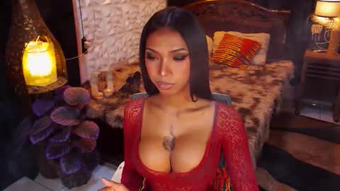 Snapshot of wildara chatting on May 11, 11:13 pm wildara online show from May 11, 11:13 pm