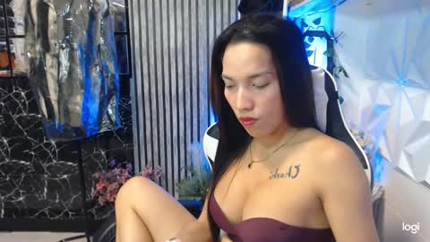 Snapshot of wildasianhorsecockts chatting on March 7, 10:35 am Chachi online show from March 7, 10:35 am