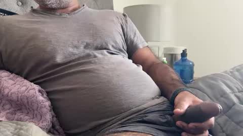 Snapshot of wildhungry chatting on January 8, 9:34 pm wildhungry online show from January 8, 9:34 pm