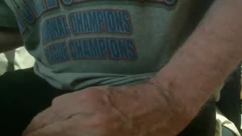 Snapshot of wildinwest chatting on September 13, 12:21 am wildinwest online show from September 13, 12:21 am