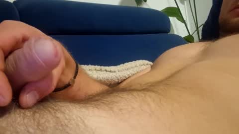 wildmike93 online show from October 4, 1:58 am