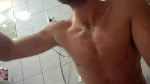 wildmike93 online show from October 19, 11:27 pm