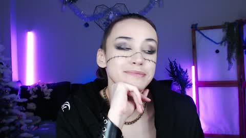 Snapshot of wildorchid_ chatting on January 13, 5:44 am Master Kieran hehim online show from January 13, 5:44 am