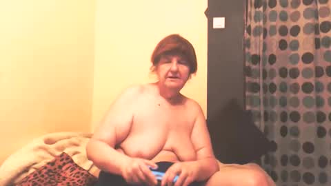 WildRedCat online show from March 23, 11:42 pm