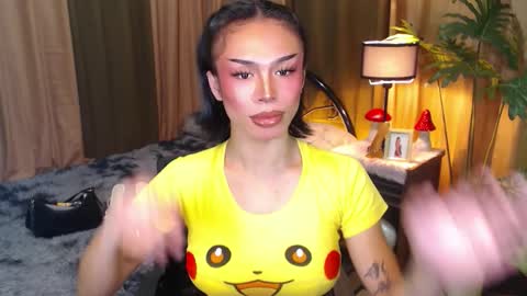 Snapshot of wildroxie chatting on September 21, 1:57 pm ROXIE online show from September 21, 1:57 pm