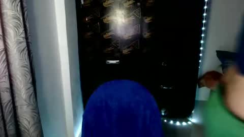 Jennie online show from December 18, 12:21 am