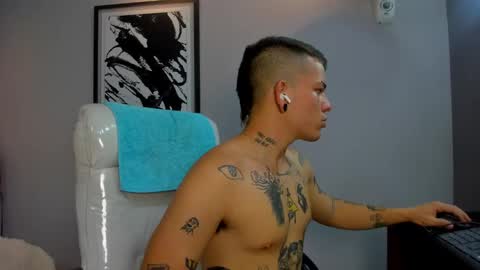 wild online show from September 25, 4:27 am