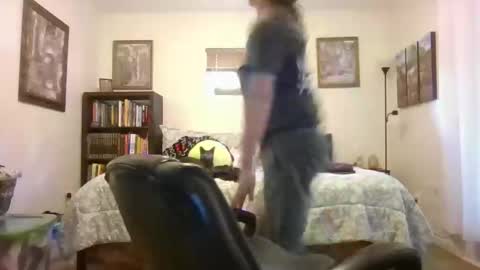Penny online show from May 18, 10:37 pm