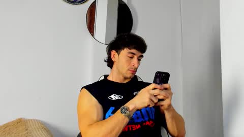 will_ferrari300 online show from February 27, 8:25 am